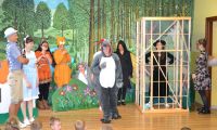03.06.2025 r. Dzień Dziecka teatr rodzice dzieciom bajka Jaś i Małgosia 1
