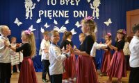 17.06.2025 r. Pożegnanie przedszskola przez Zajączki 1