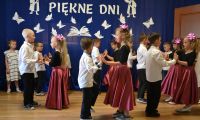 17.06.2025 r. Pożegnanie przedszskola przez Zajączki 1