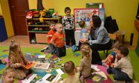 05.03.206 Spotkanie edukacyjne z Pania Edytą z biblioteki 1
