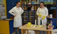 04.06.2025n r. Spotkanie z chemikiem eksperymenty 1