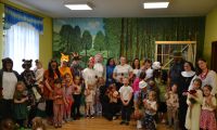 03.06.2025 r. Dzień Dziecka teatr rodzice dzieciom bajka Jaś i Małgosia 1