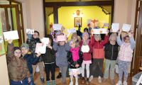 11.04.2025 poczta Wielkanocne kartki wysyłamy Gr. Zaj 1