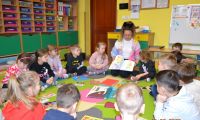 18.02.2025 r. Spotkanie z Panią z Biblioteki w gr. Sarenki i Zajączki 1