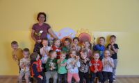 28.04.2025 Gr. Niedźwiadki warsztaty zabawki z dawnych czasów 1