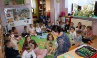 9.05.2024 r. Spotkanie edukacyjne z Panią Ulą z Bilioteki 2